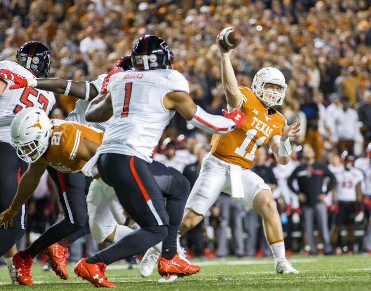 Texas falls in season finale to Texas Tech, 27-23