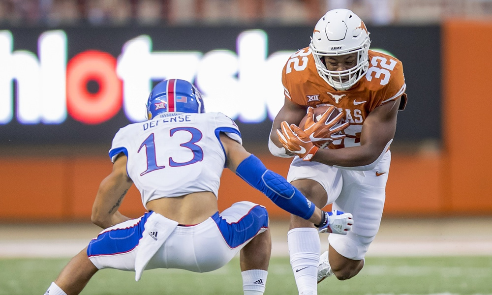 Texas downs Kansas 42-27