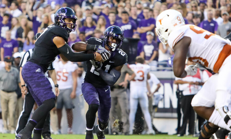 Texas offense sputters in 24-7 loss to TCU