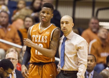 Hoops Preview: Shaka Smart and Texas travel to VCU