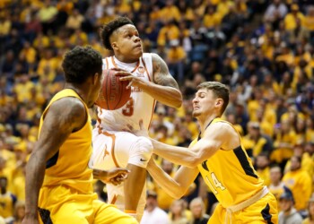 Game Recap: Texas blown out in Morgantown, 86-51