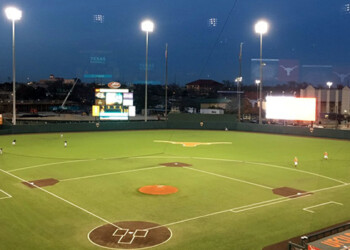 Texas wins season opener 3-0 behind Kingham’s dominant performance