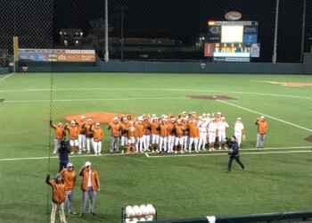 Texas Baseball preparing for 6 game stretch against Stanford and Arkansas