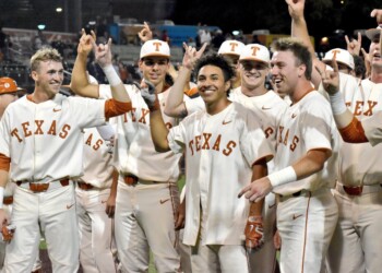 David Hamilton’s walk-off grand slam gives Texas a wild 11-10 win over Texas State