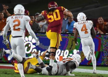 Staff Predictions: USC vs Texas