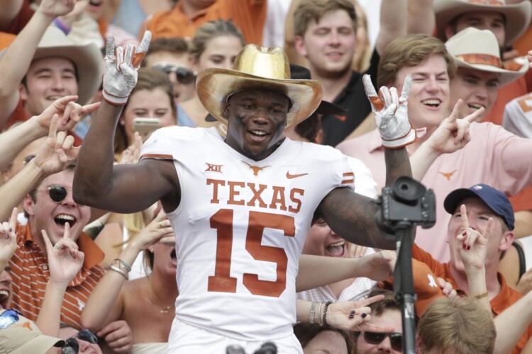 Sights from the Longhorns’ 48-45 win over Oklahoma