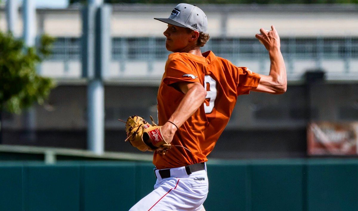 Texas Baseball adds commitment from 2020 RHP Jacek Karczewski
