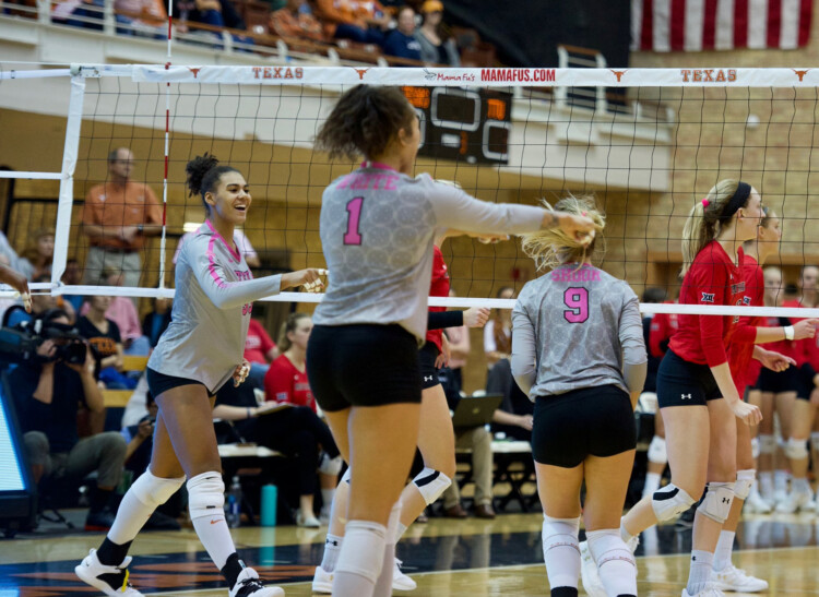 Point Texas: Midweek Mashup