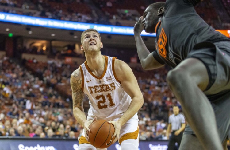 Texas Handles Oklahoma State, 69-57