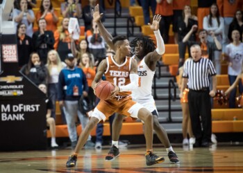 Texas MBB Takes on Struggling Oklahoma State
