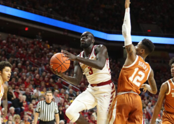Texas falls short in Ames, 65-60