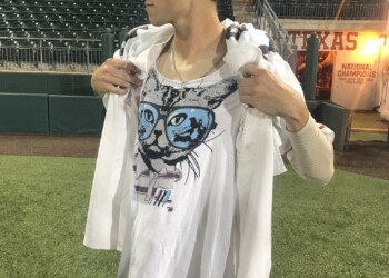 Ellis Hits Walk-off Double in Comeback Victory