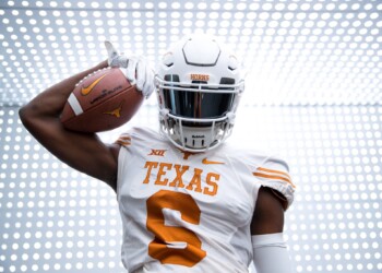 Texas Longhorns Recruiting: The latest news with three 2020 recruits