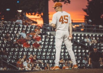 Texas Shuts Out UIW in Final Mid-Week Game of 2019