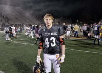 Nation’s top 2021 tight end talks Texas offer