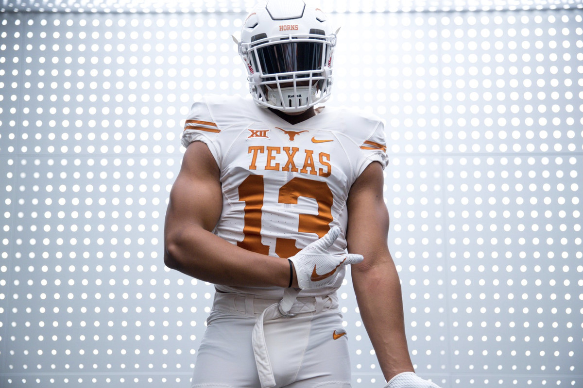 Butler CC LB Juwan Mitchell Commits To Texas