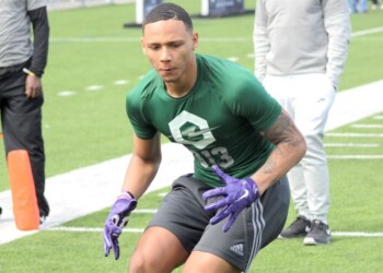 4-Star Lufkin S Jerrin Thompson Commits to Texas