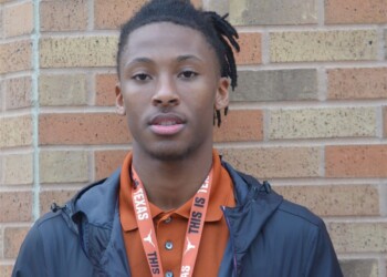 Quick Hitters: 4-Star WR Quentin Johnston Commits To Texas
