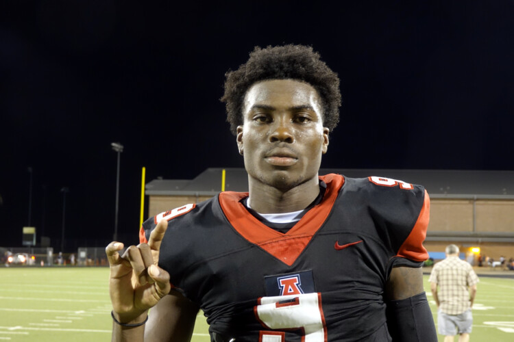 Talking Texas with Troy Omeire after flip from Texas A&M