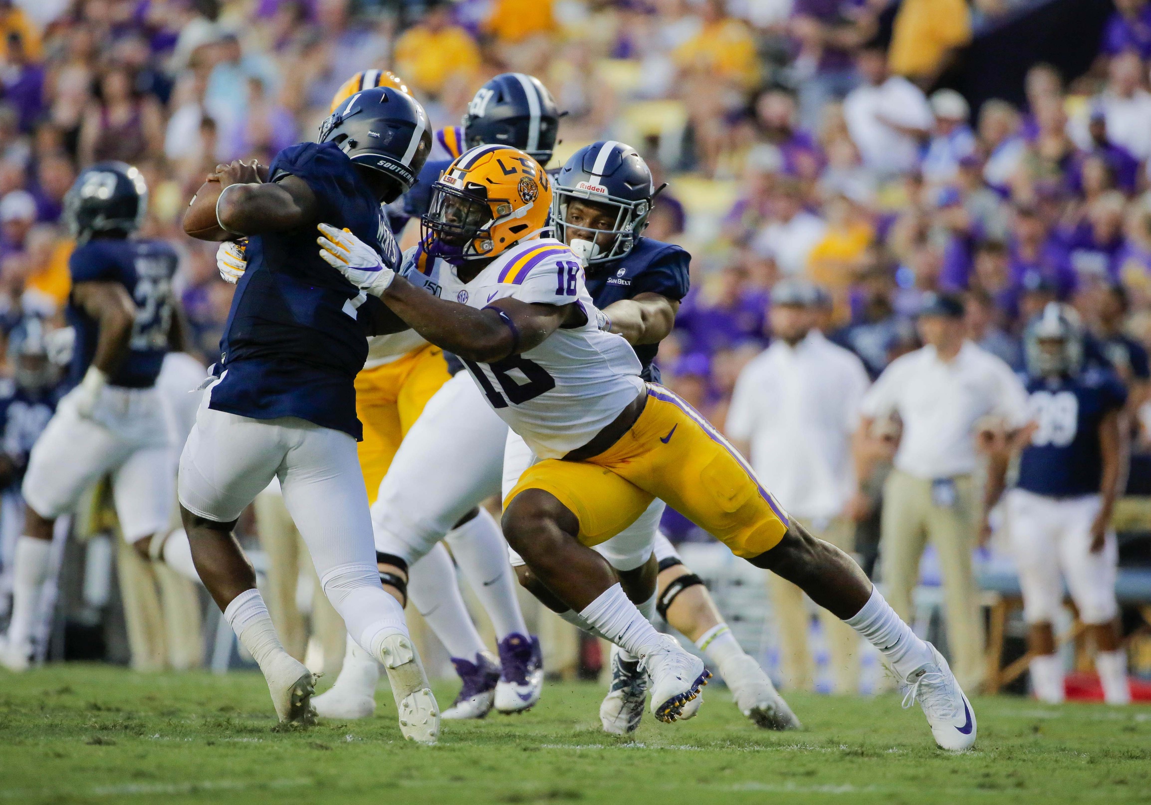 Scouting LSU: Defense