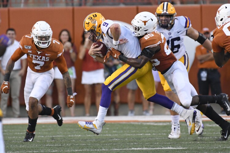 Post-LSU Injury Report: Defensive Backs Dinged up in Loss