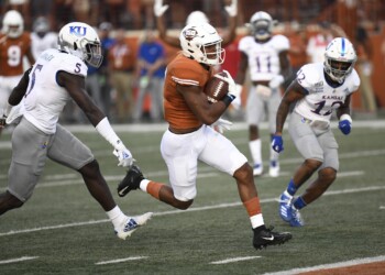 Sights from the Field: Texas 50, Kansas 48