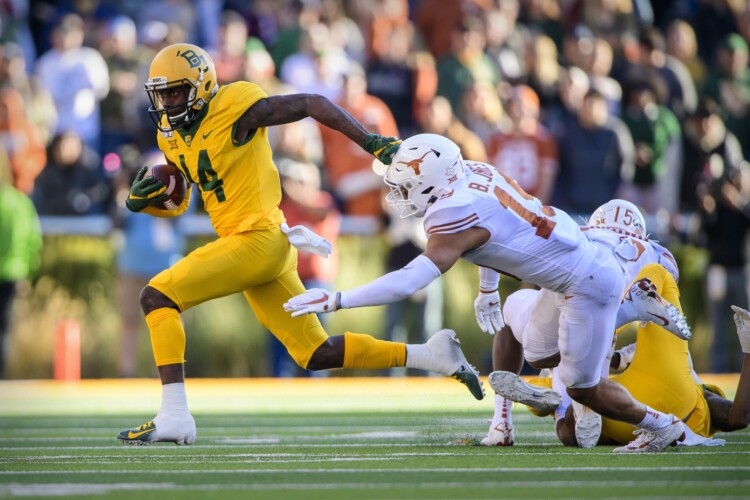 Texas offense stagnant in 24-10 loss to Baylor