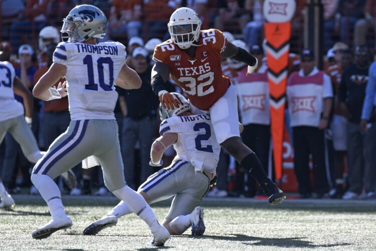 Cameron Dicker’s FG as time expires lifts Longhorns to 27-24 win over #20 Wildcats