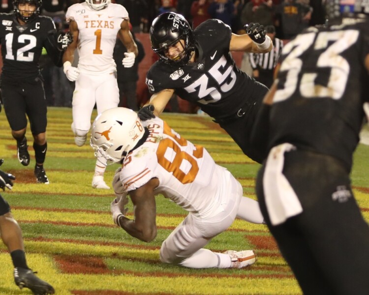 Texas falls short of comeback in Ames, loses 23-21 to Iowa State