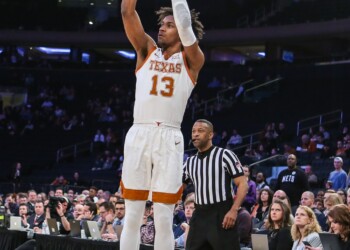 Texas Basketball improves to 9-1 with 87-76 win over Central Michigan
