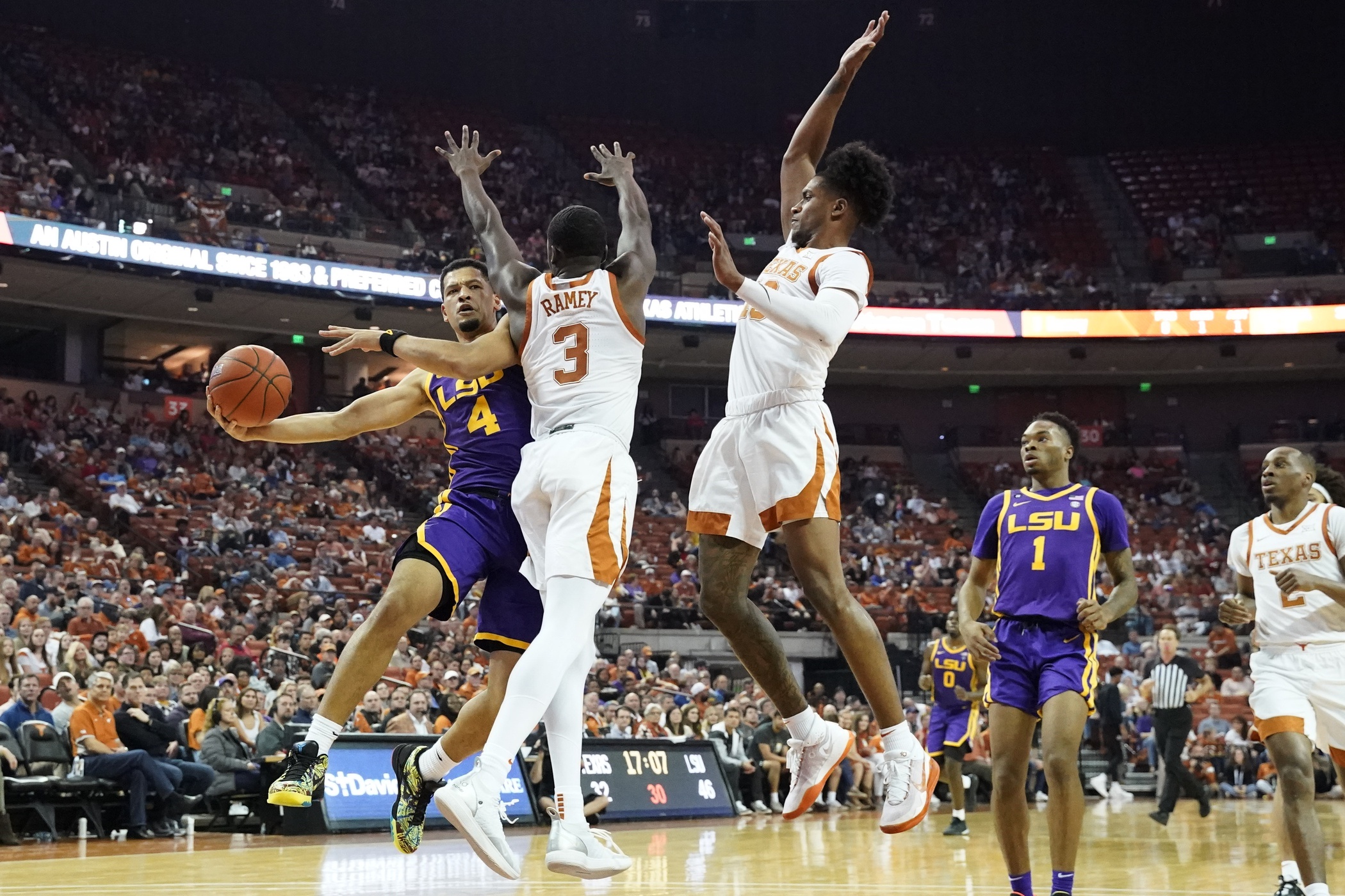Comeback attempt comes up just short as Texas falls to LSU, 69-67