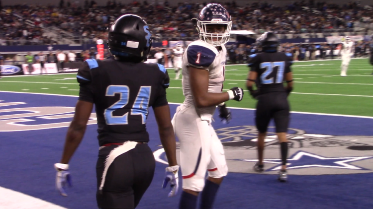 2021 Football Commit Ja’Tavion Sanders Highlights