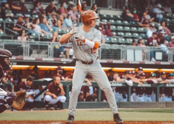 Aggies take Tuesday night matchup from #5 Longhorns, 2-0