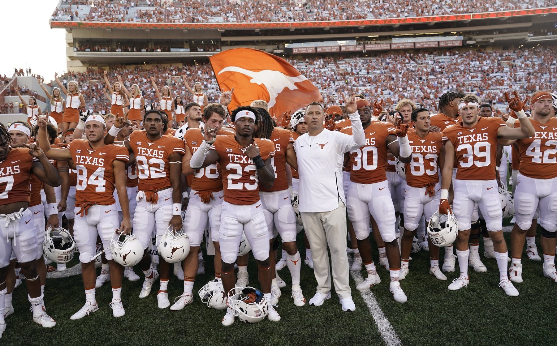 Game Photos from the Longhorns’ 38-18 win over Louisiana