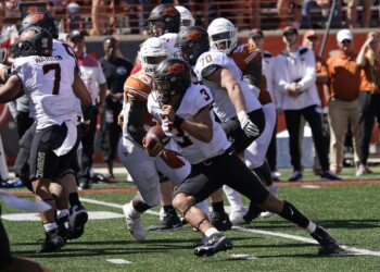 Quick Thoughts and Takeaways: Texas falters again in 2nd half for second straight week