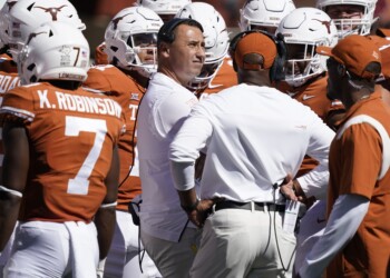 Progress report: What to think of Texas through 7 games