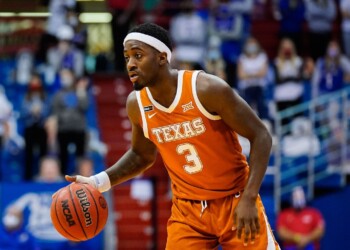 Exhibition Hoops: #5 Texas defeats Texas Lutheran 96-33