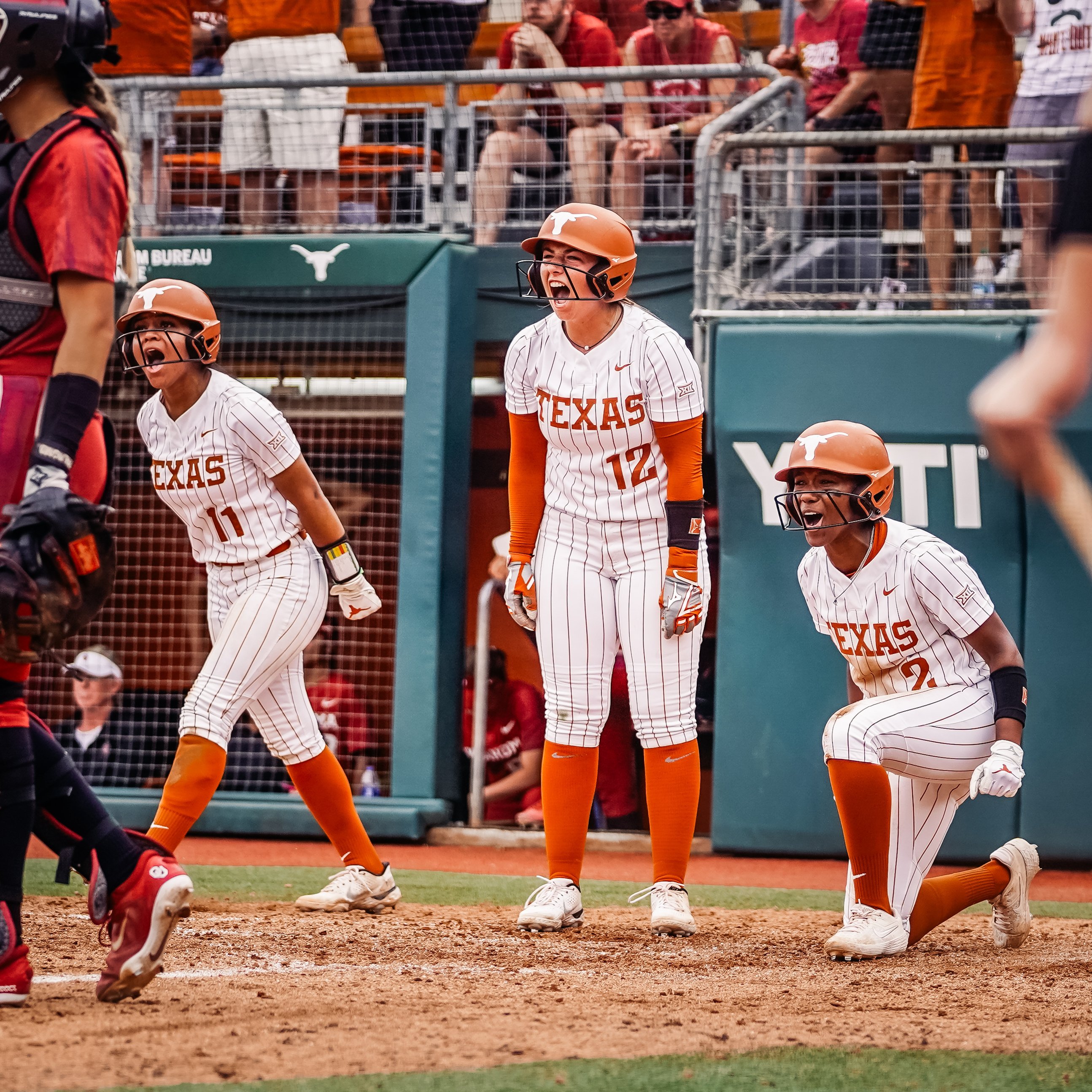 Texas fight on full display as Longhorns overthrow top-ranked Sooners in historic victory