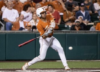 Longhorns Drop Super Regional Opener to ECU, 13-7